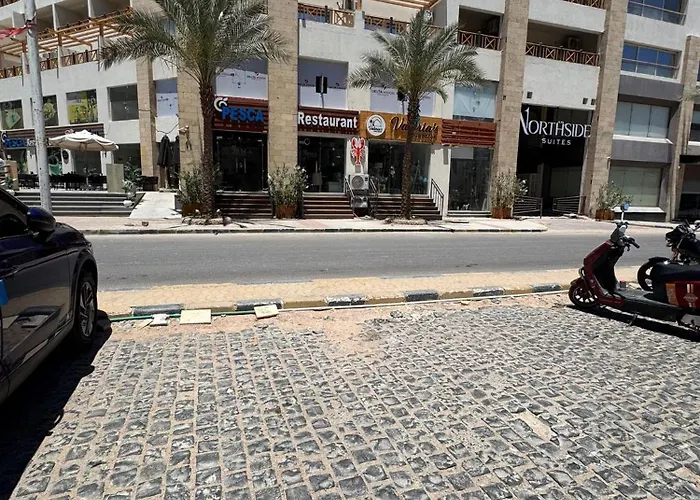 El Hambra Compound شقة